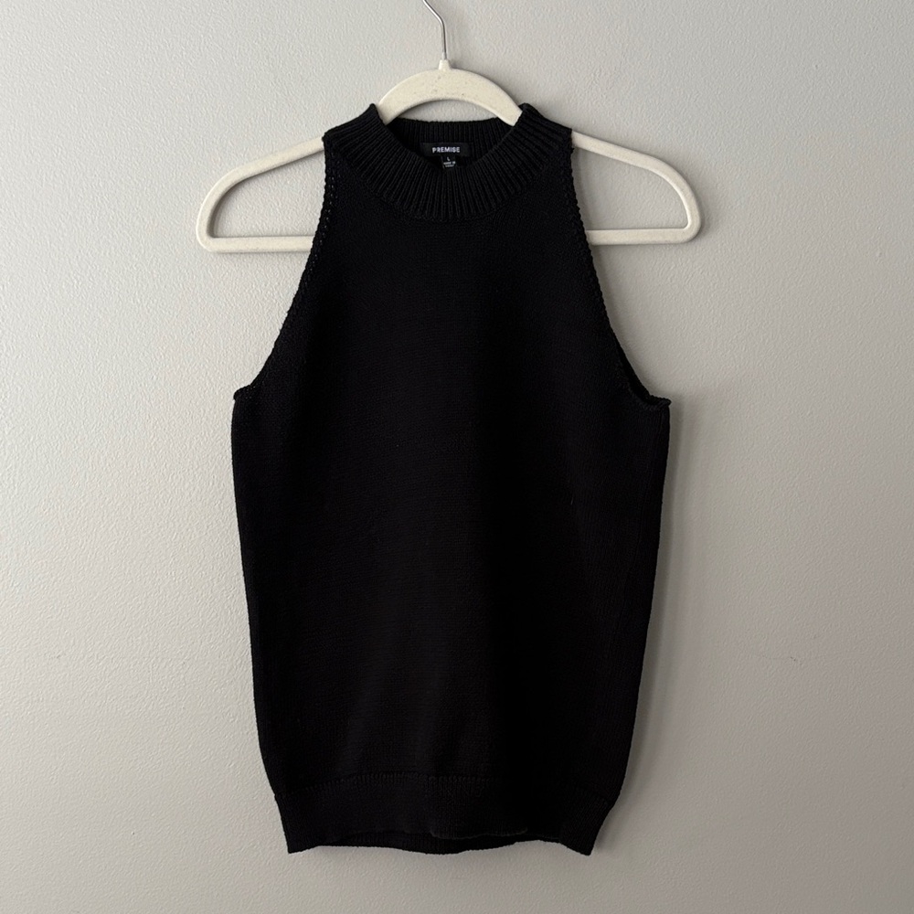 Premise Women’s Black Sleeveless Knit Top With Classic MockNeck